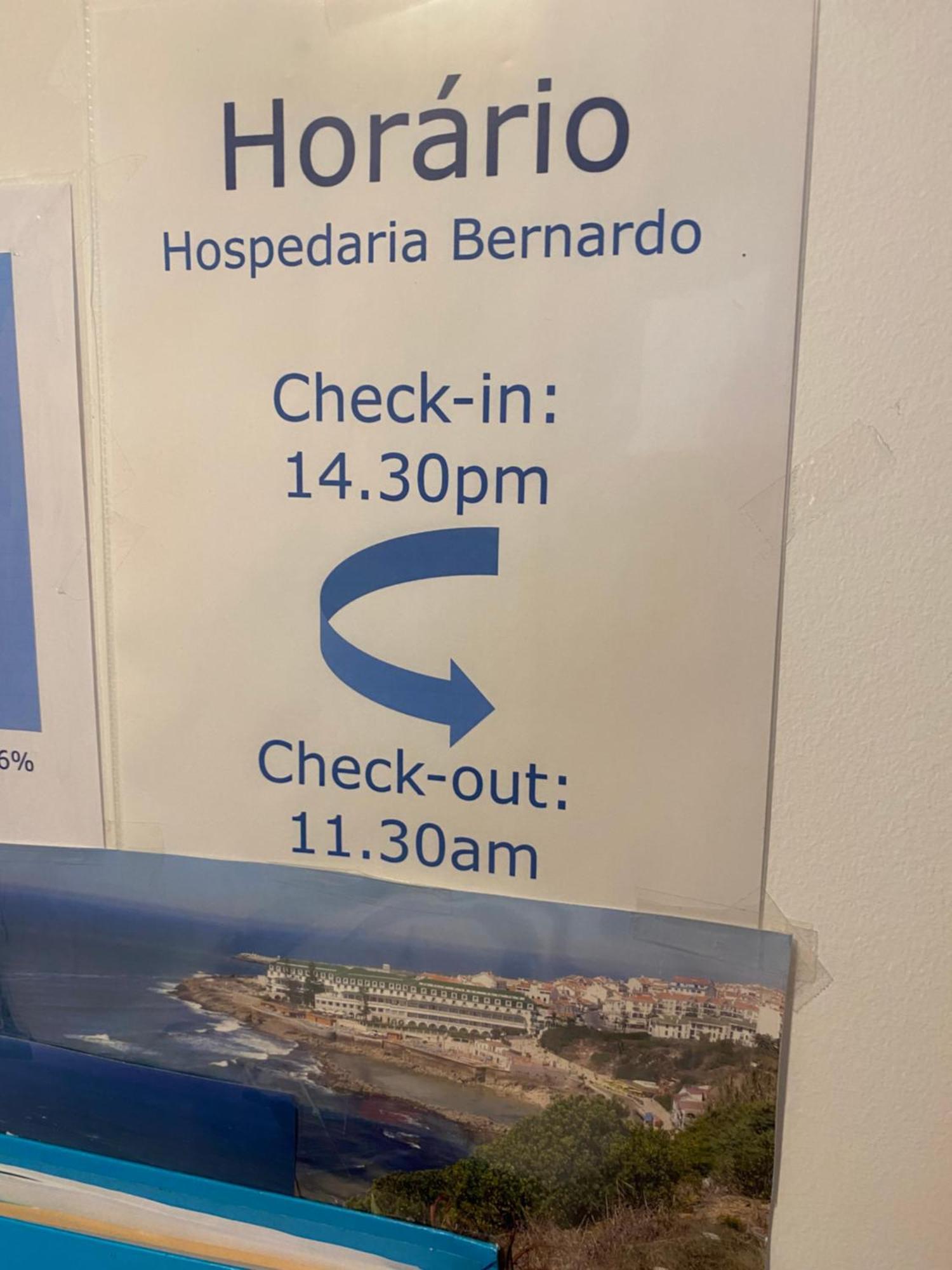 Hospedaria Bernardo Ericeira Exterior photo