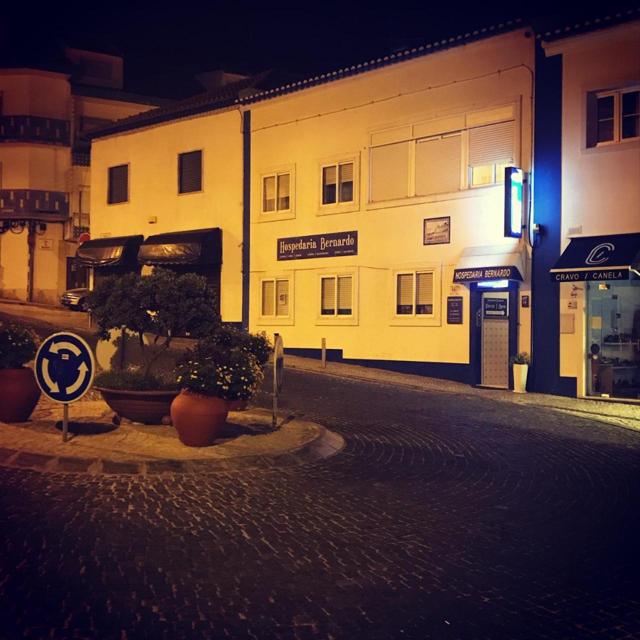 Hospedaria Bernardo Ericeira Exterior photo